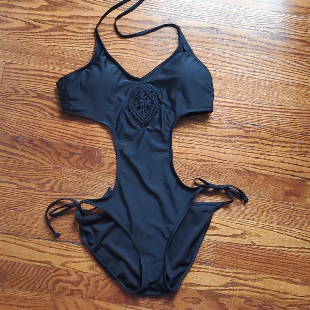 Black Cut Out Side Tying Swimsuit